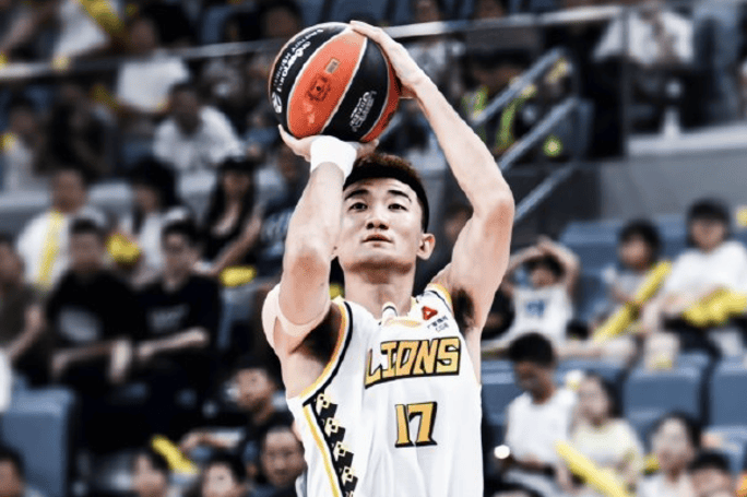 广东队力克吉林队，孙铭徽点燃赛场的简单介绍