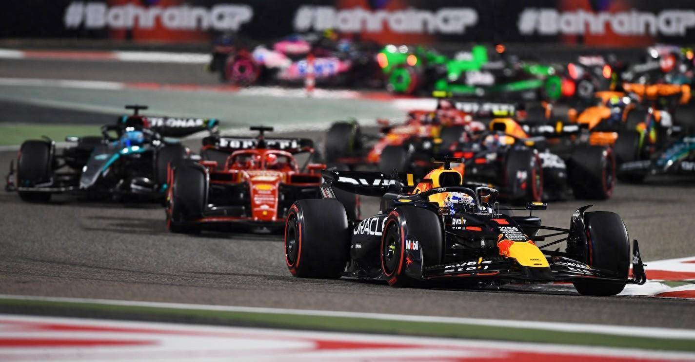 红牛二队险胜威廉姆斯,拉塞尔统治全场的简单介绍 红牛二队险胜威廉姆斯,拉塞尔统治全场的简单介绍