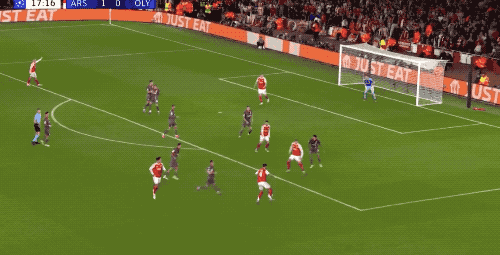 里昂逆转土耳其，马丁内利带队取胜