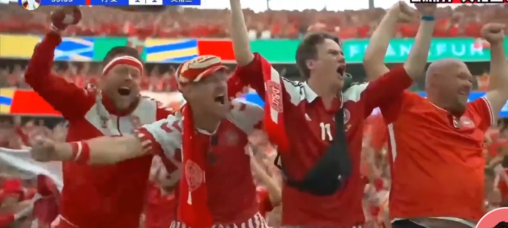 包含斯洛文尼亚女足夺冠呼声高涨，匈牙利队失机的词条