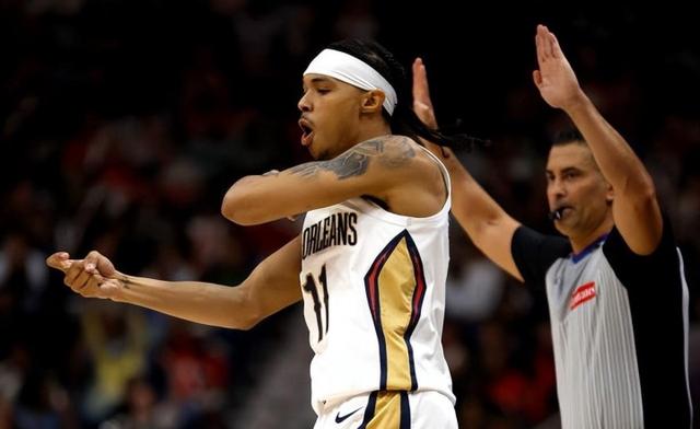 关于鹈鹕遭遇狂败,失去战绩优势!的信息 关于鹈鹕遭遇狂败,失去战绩优势!的信息