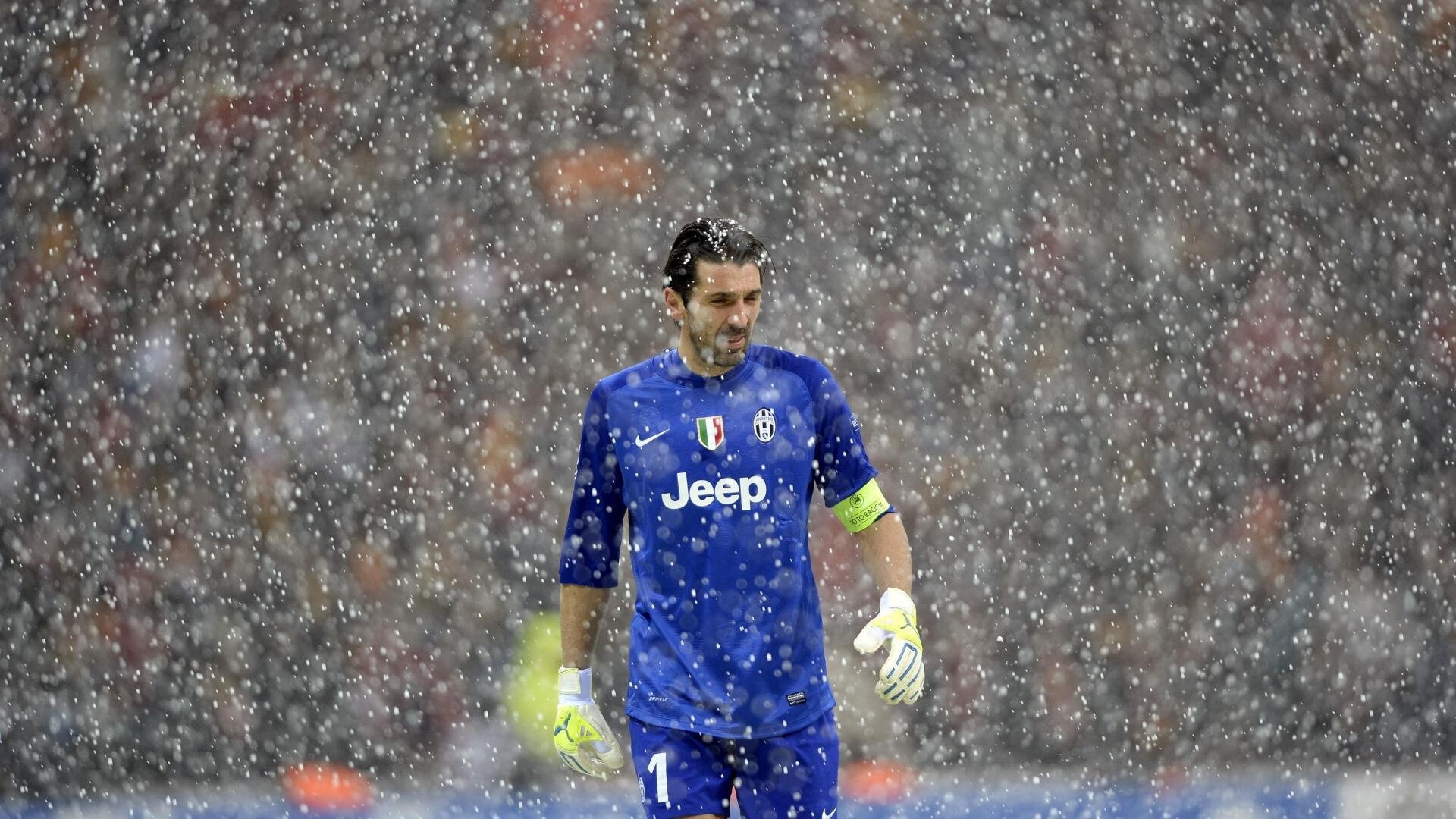 爵士一波带走独行侠，克莱点燃赛场，当团队风暴遇上个人焰火