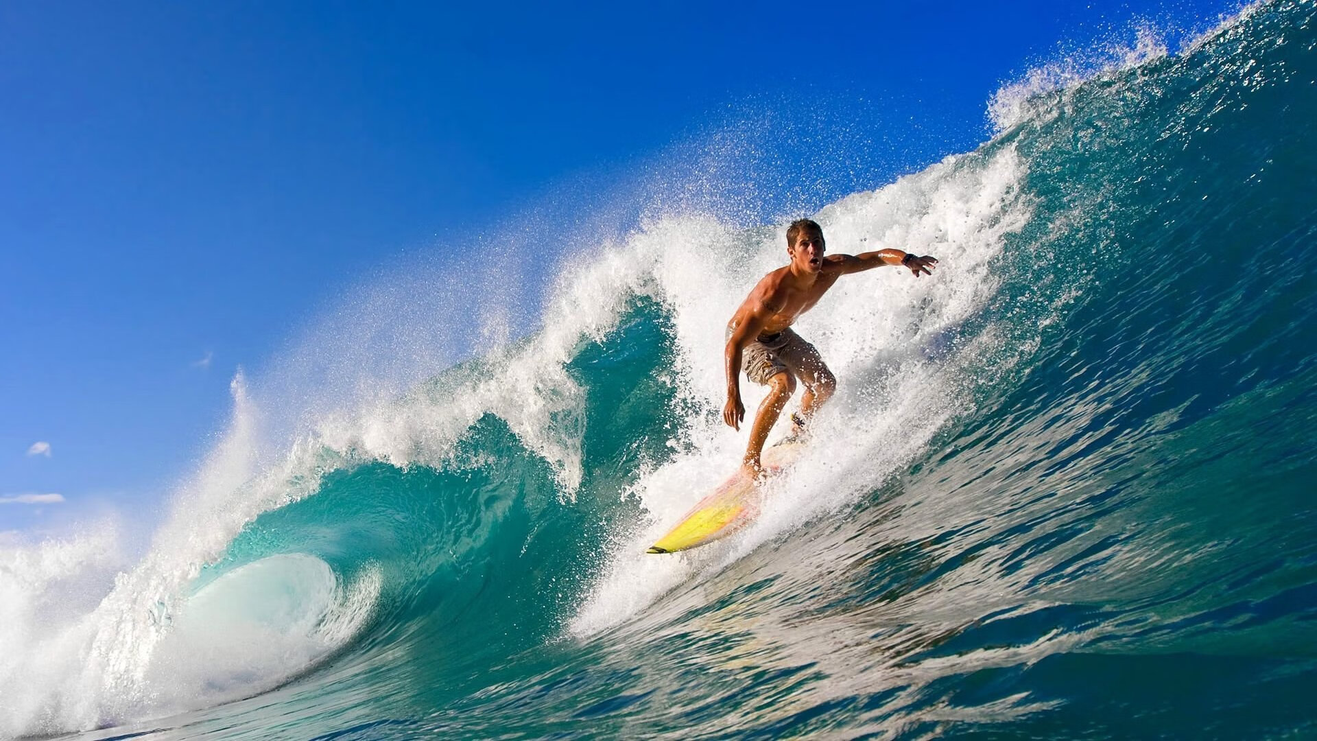 双城记,里昂铁壁强压波兰新星,萨拉赫西甲德比展王者风范