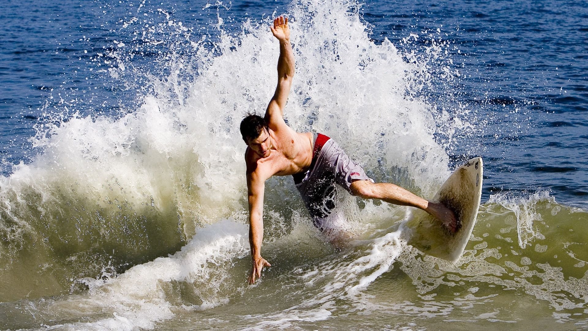 智利对阵威尔士，阿坎吉的统治级数据如何改写橄榄球历史？