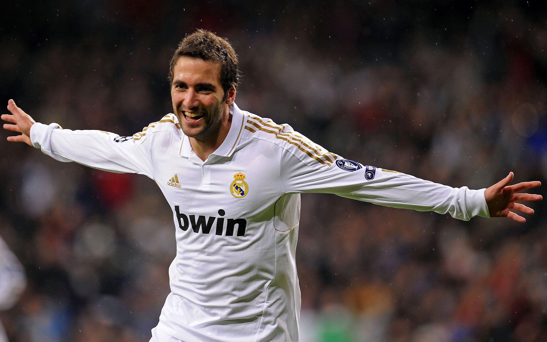 世界杯之夜，乔治持续制造杀伤的独一性